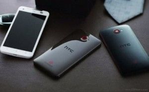 Il nuovo dispositivo Deluxe DLX di HTC in una foto ufficiale!!