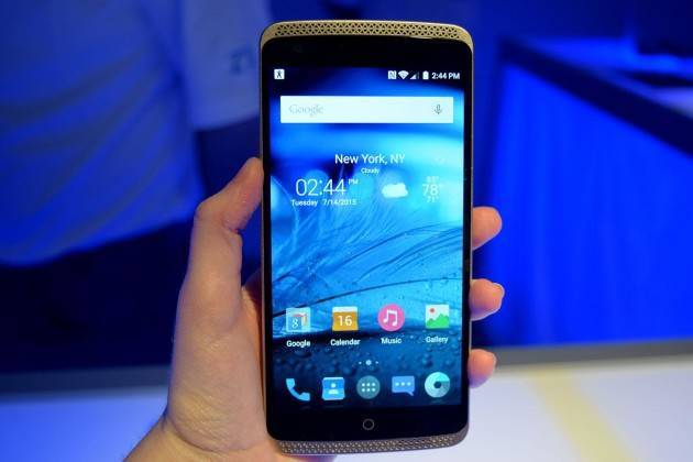 ZTE Axon MAX