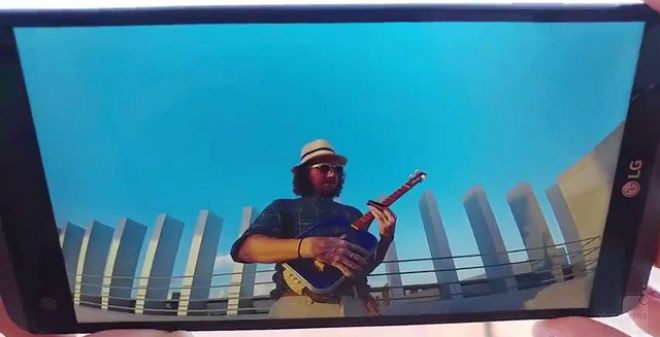 LG V20