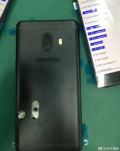Foto Samsung Galaxy C10