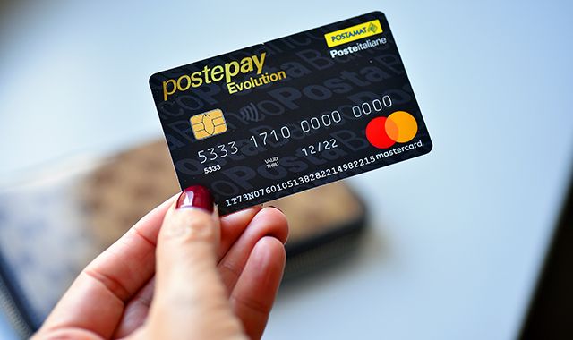 Quanto costa fare un bonifico su Postepay Evolution?